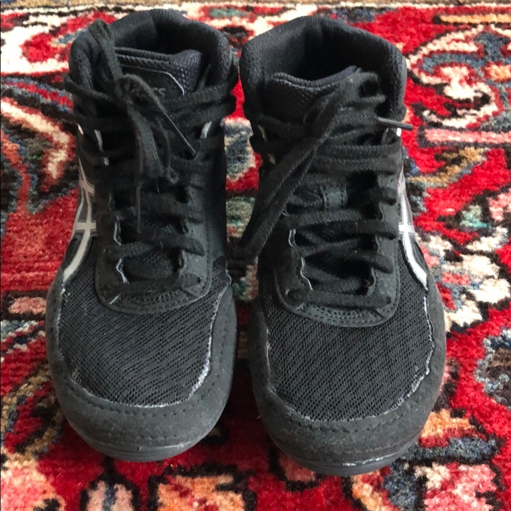 Asics Matflex 6 youth wrestling shoes Size 1
